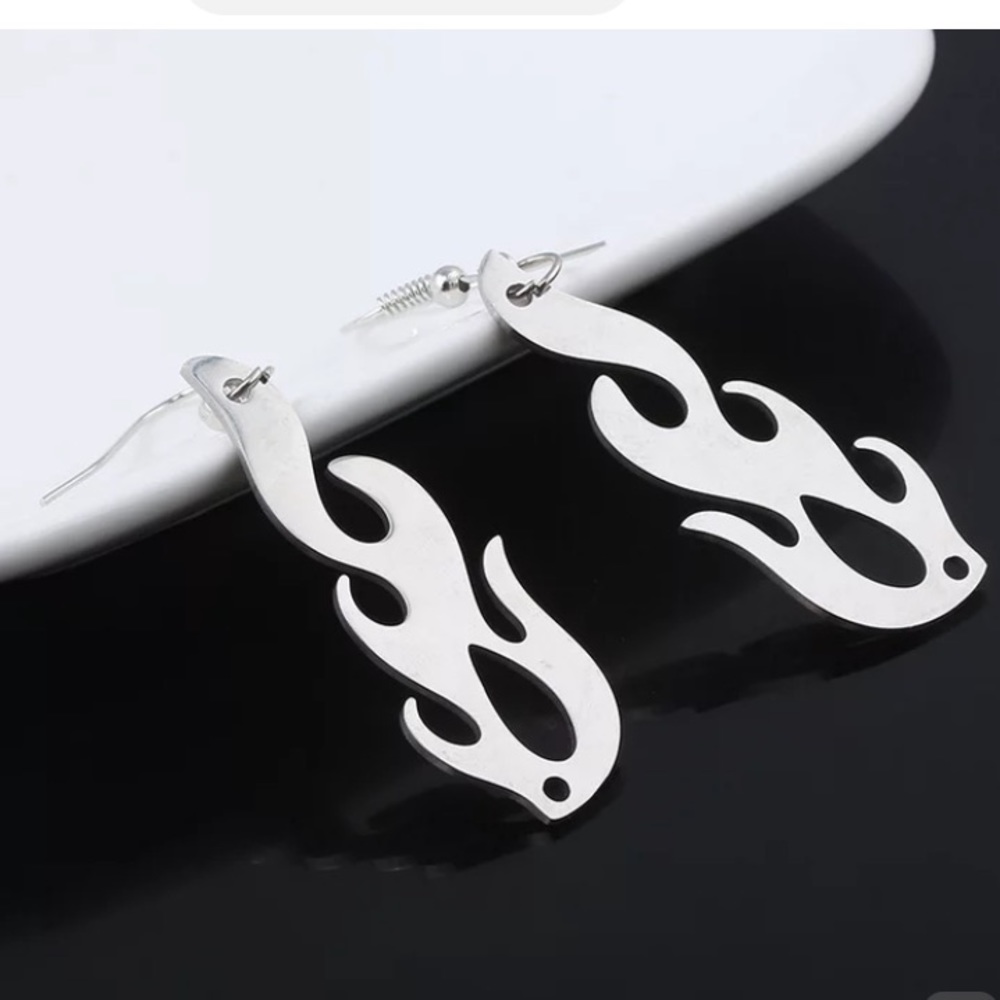 Fire Flame Metal French Hook Earrings - Picture 6 of 6